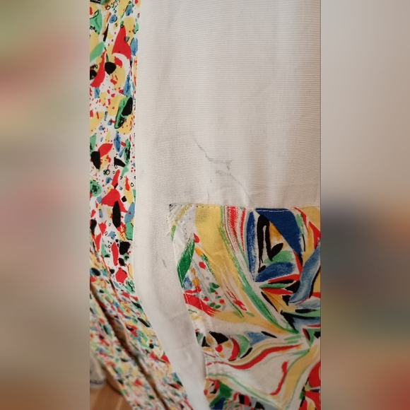 Vintage 80s Geometric Short-Sleeve Blouse - Picture 3 of 5